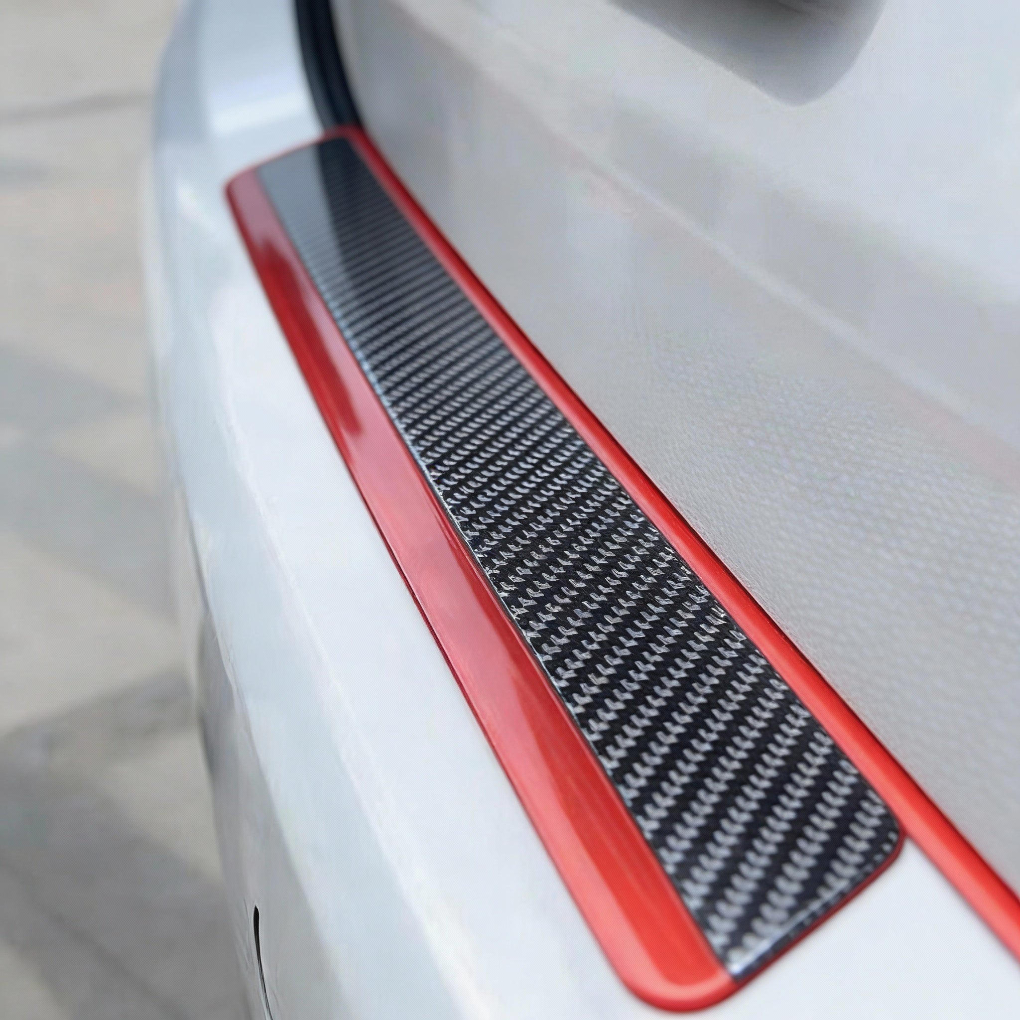 Car Carbon Fiber Pattern Door Sill Decorative Protective Sticker